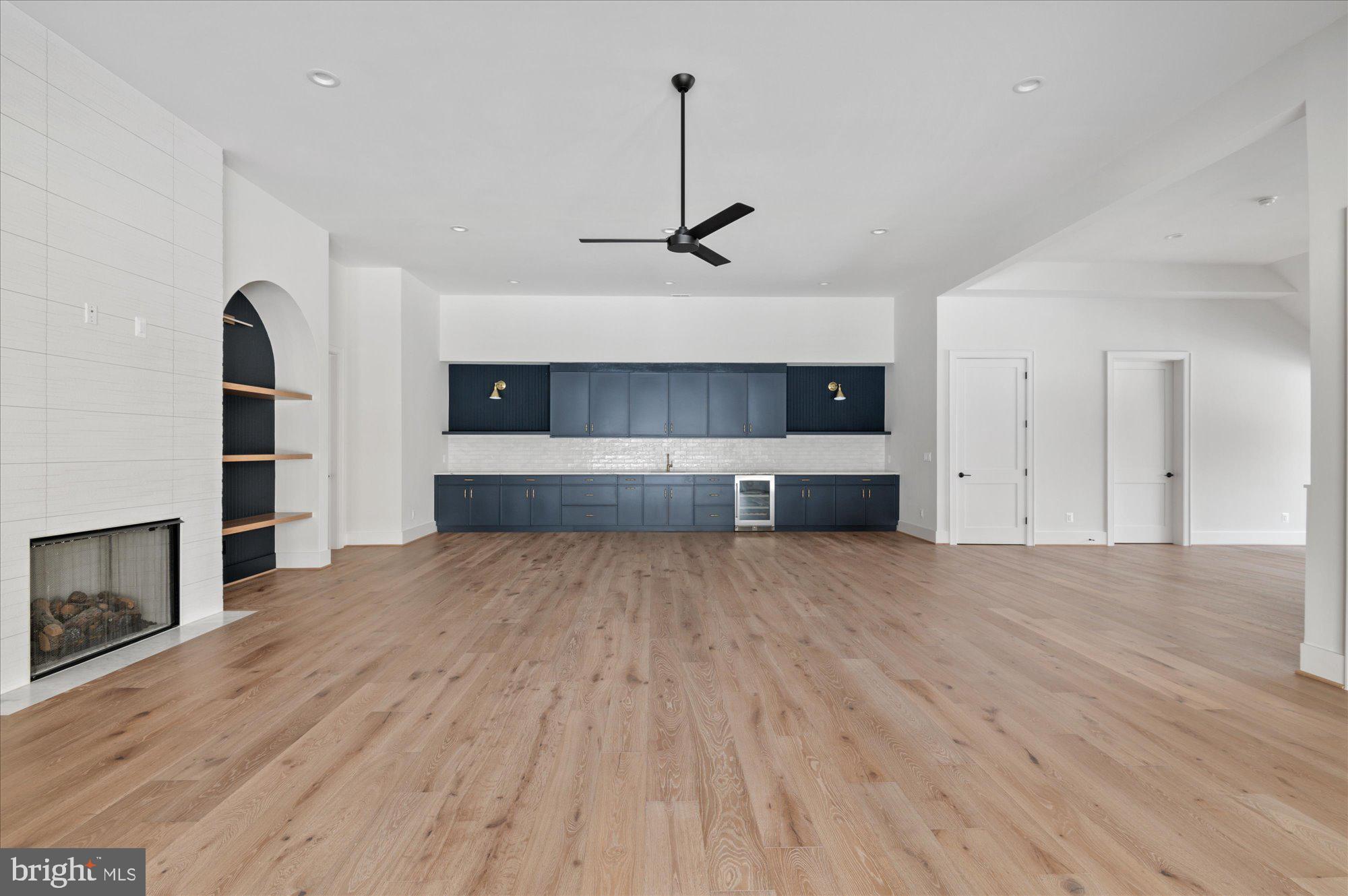 WOODHAVEN - Residential