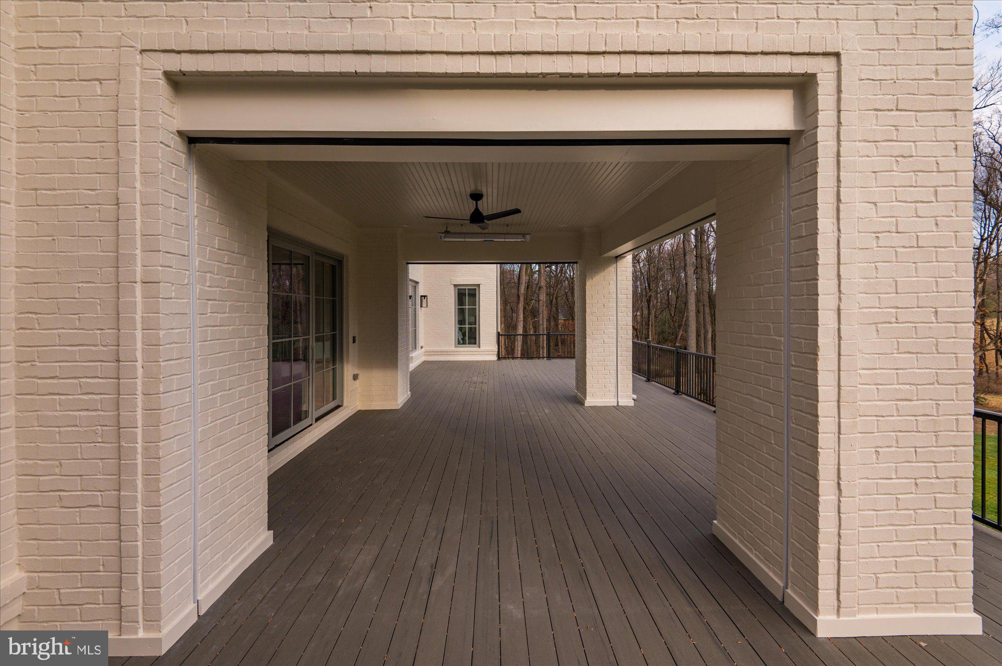 WOODHAVEN - Residential