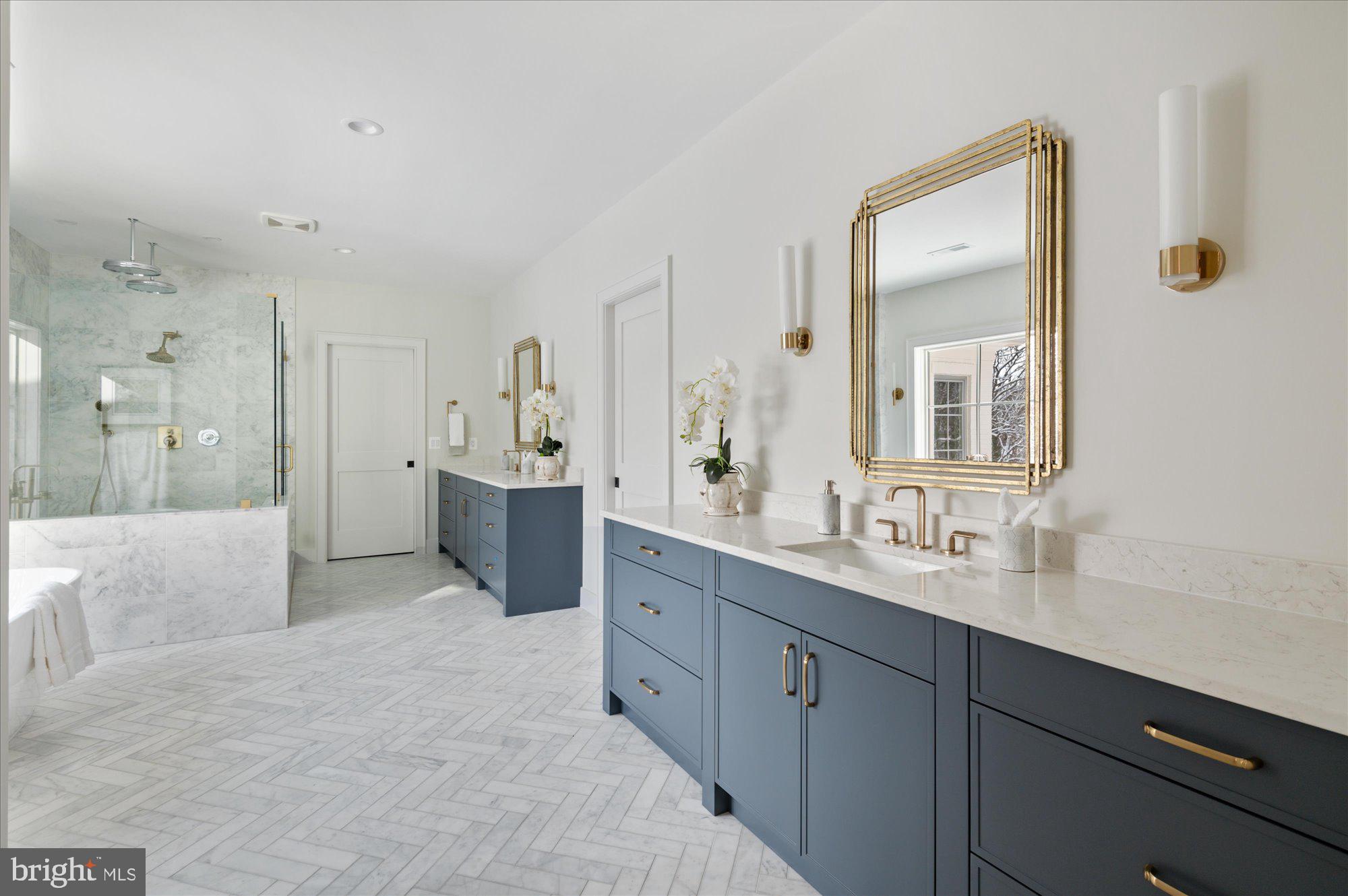 WOODHAVEN - Residential