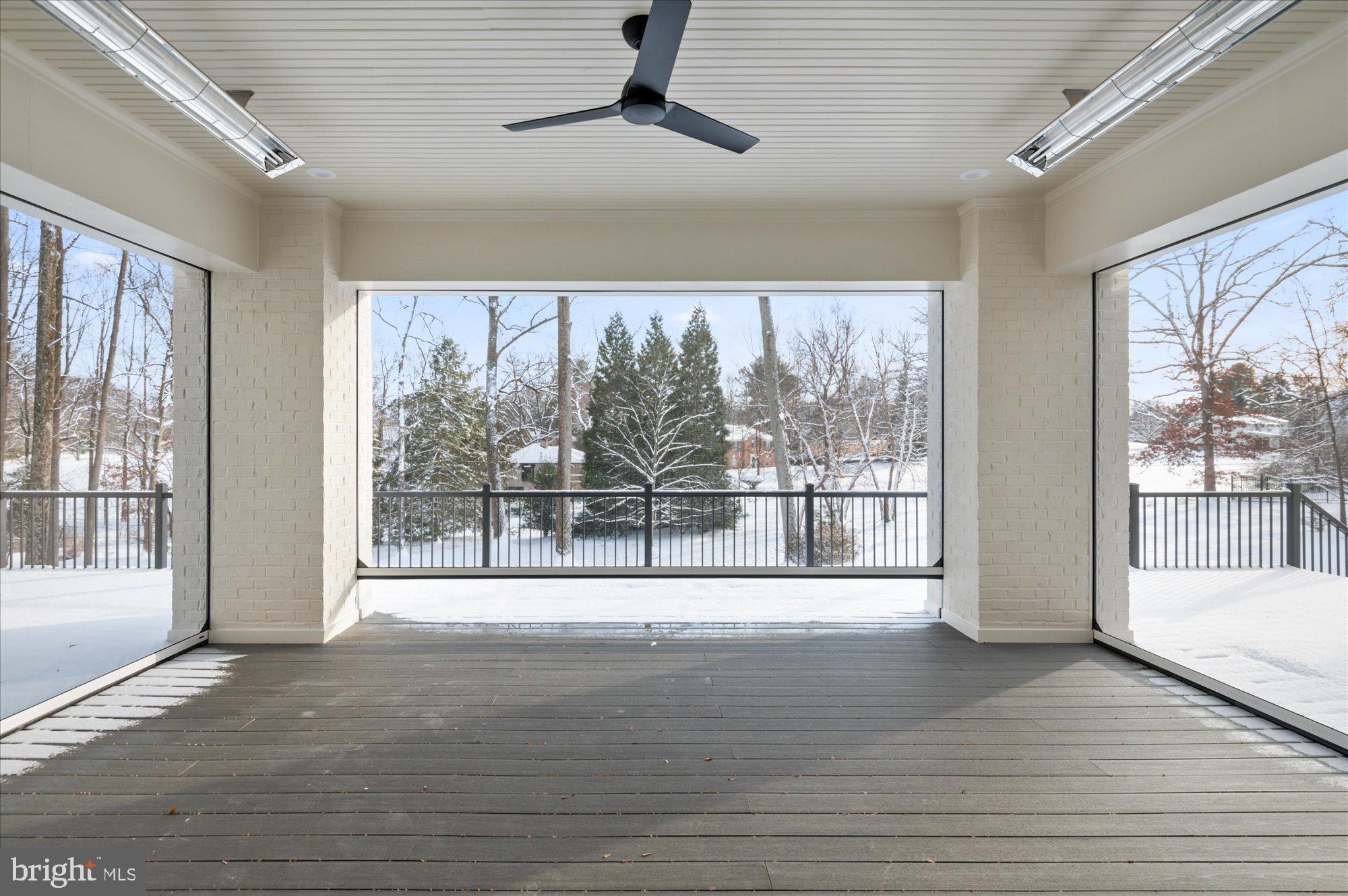 WOODHAVEN - Residential