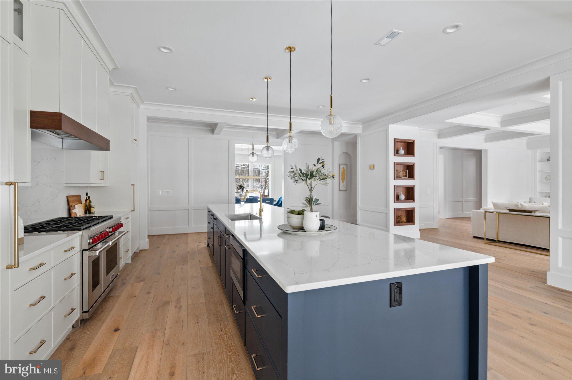 WOODHAVEN - Residential