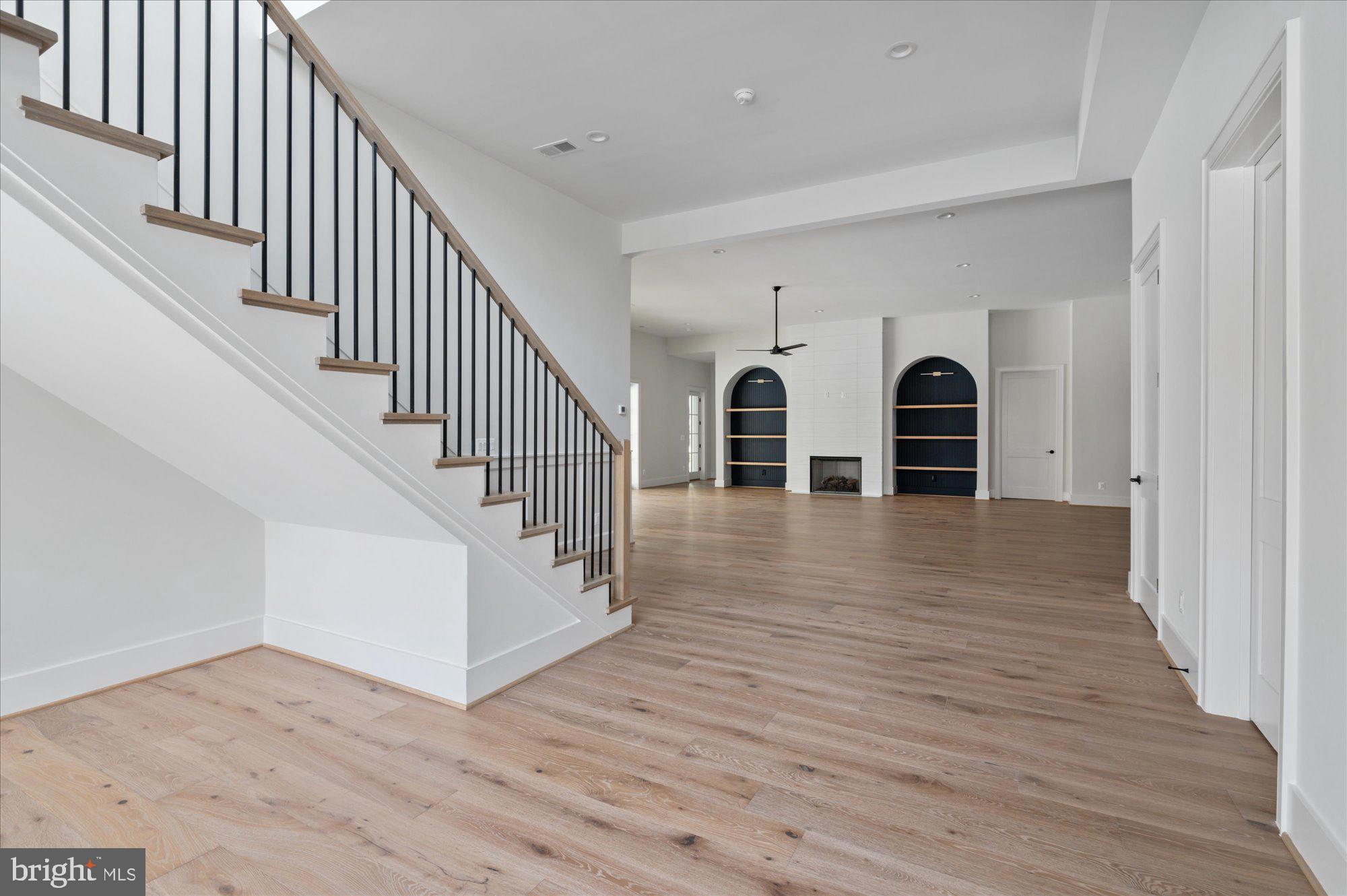 WOODHAVEN - Residential