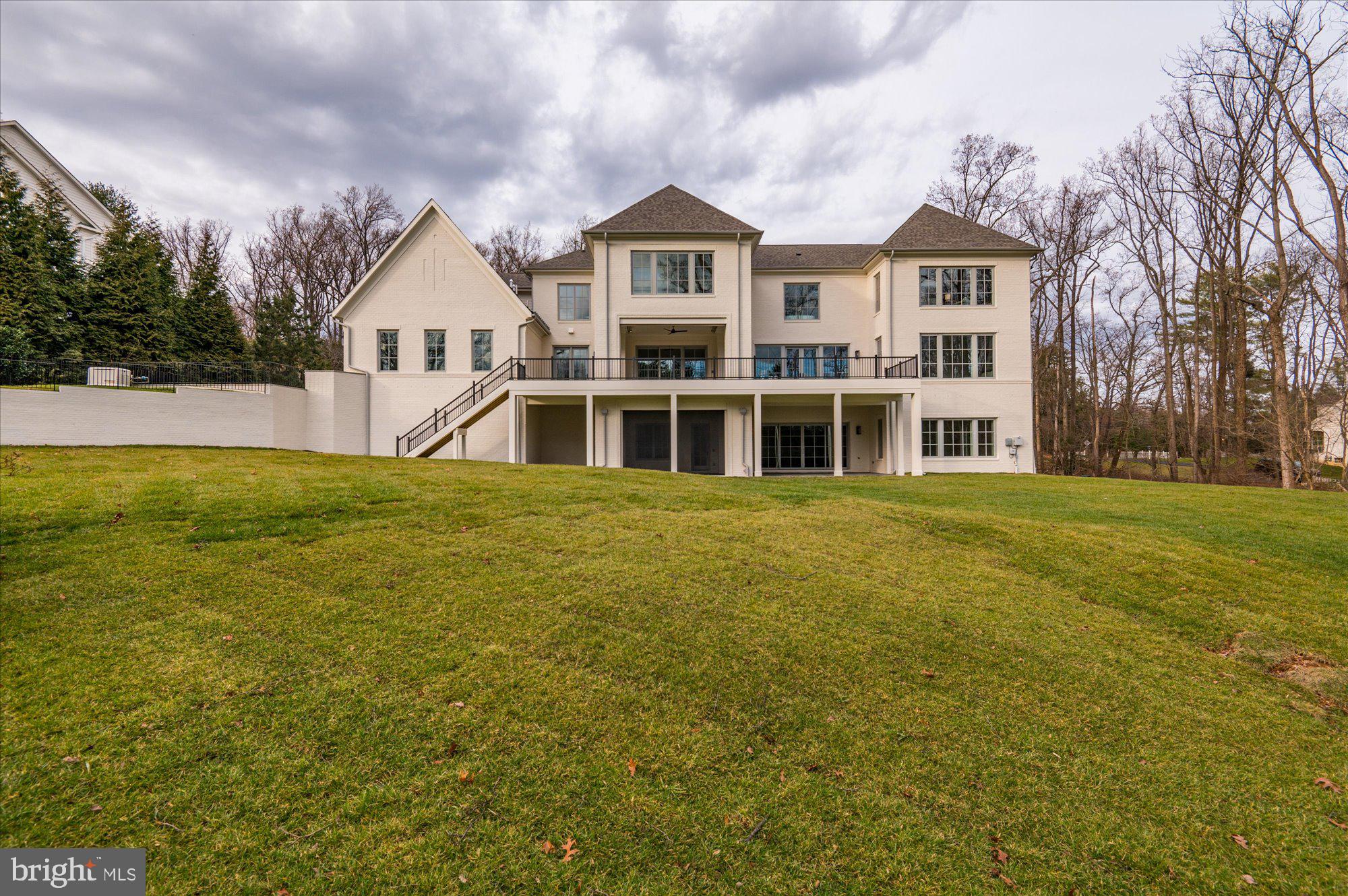 WOODHAVEN - Residential