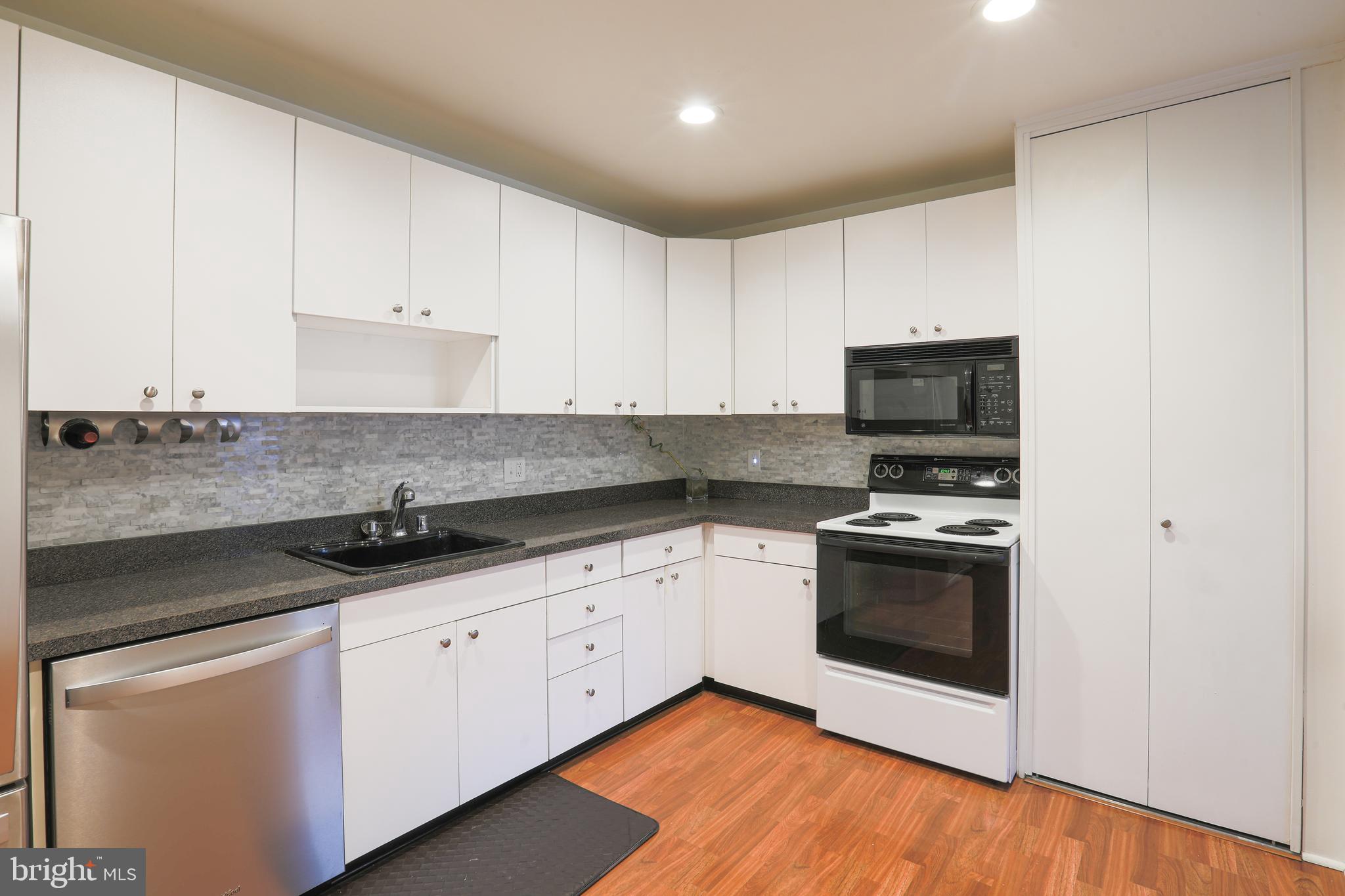 STEVENSON VILLAGE - Residential