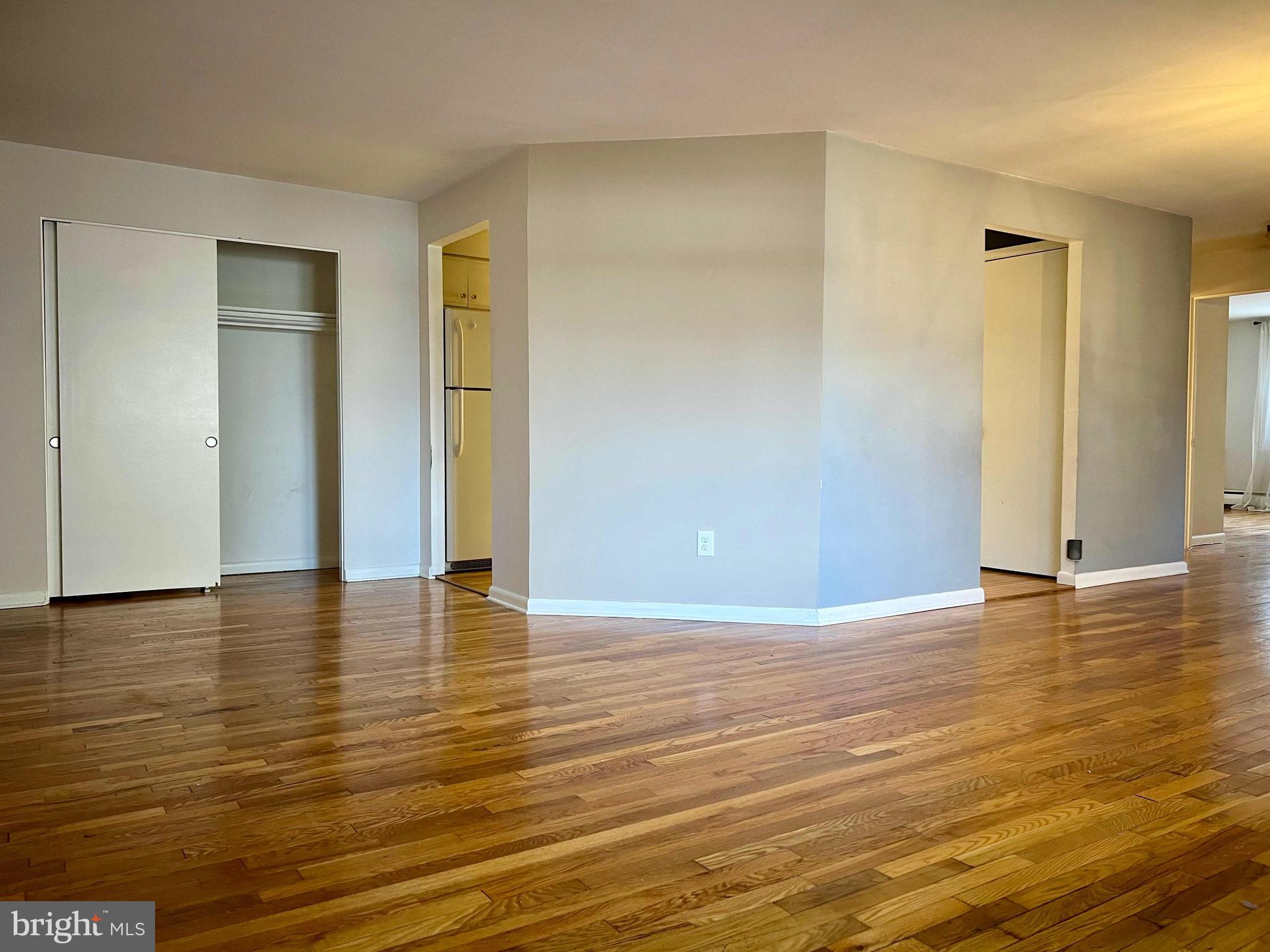 175 W KING STREET 107