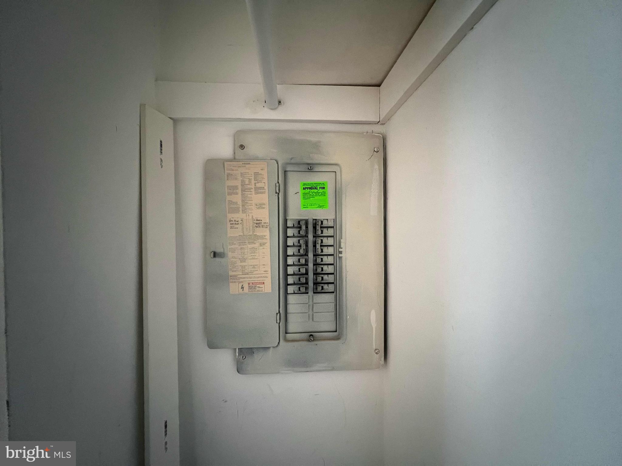 KINGSBURY - Residential