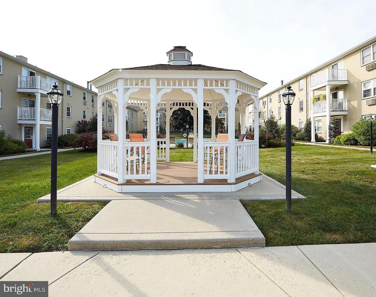 KINGSBURY - Residential