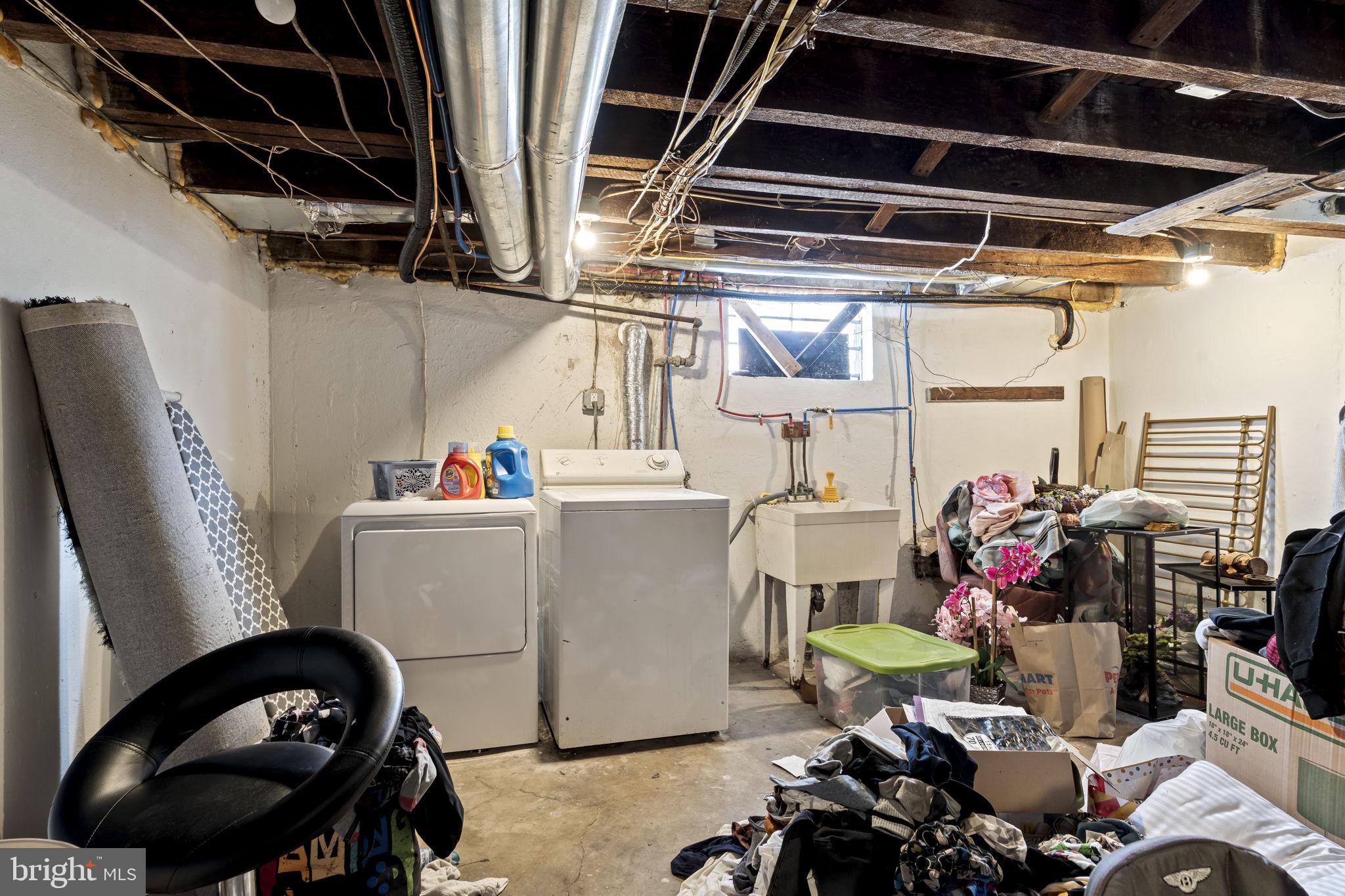 EDGEMONT PARK - Residential