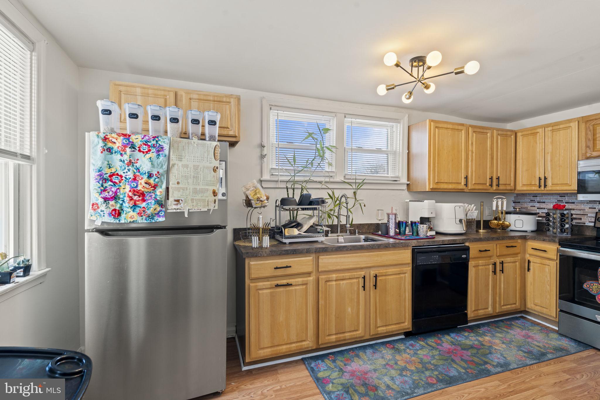 EDGEMONT PARK - Residential