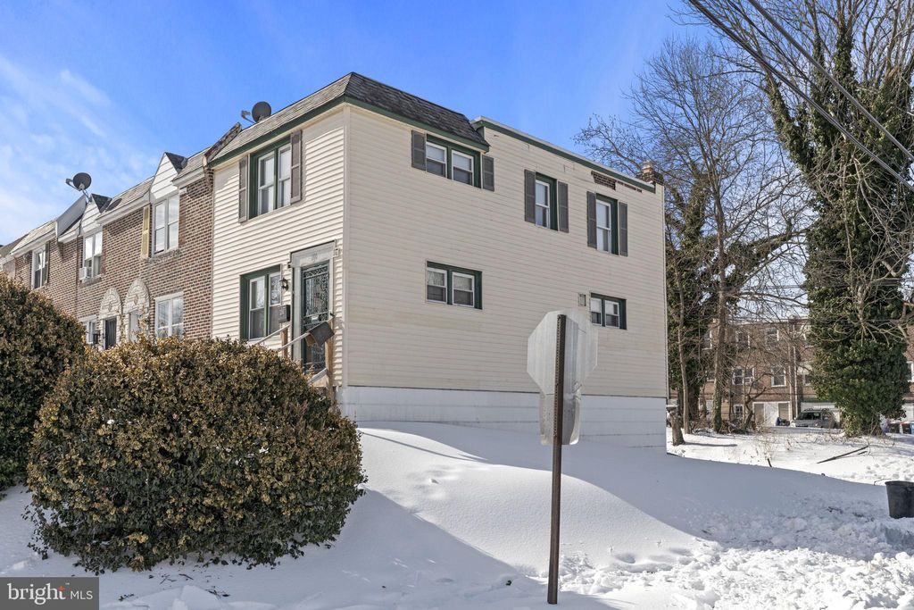 Photo of 200 W 21st Street, CHESTER, PA 19013 (MLS # PADE2107326)