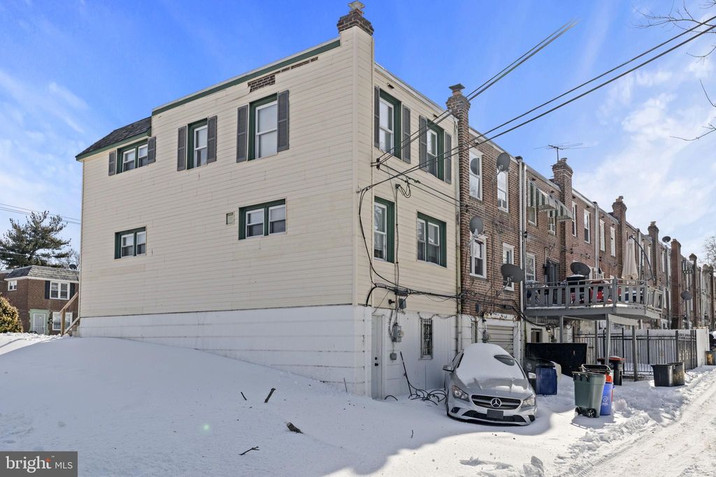 Photo of 200 W 21st Street, CHESTER, PA 19013 (MLS # PADE2107326)