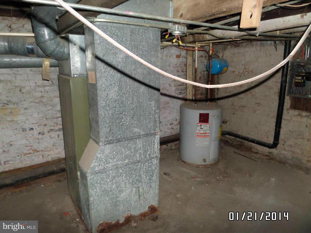 HIGHLANDTOWN - Residential