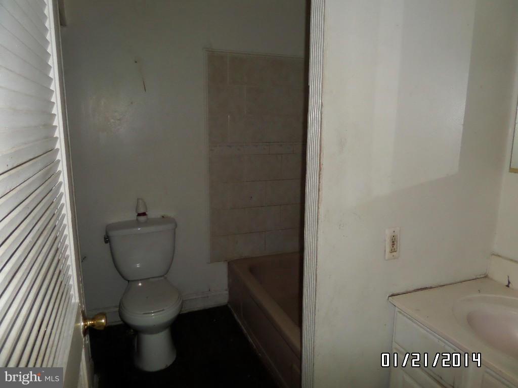 HIGHLANDTOWN - Residential