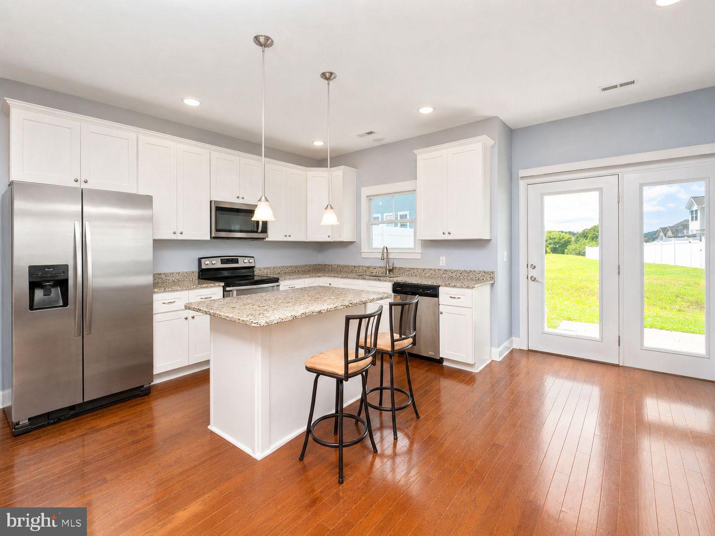 2243 LAPIS LANE