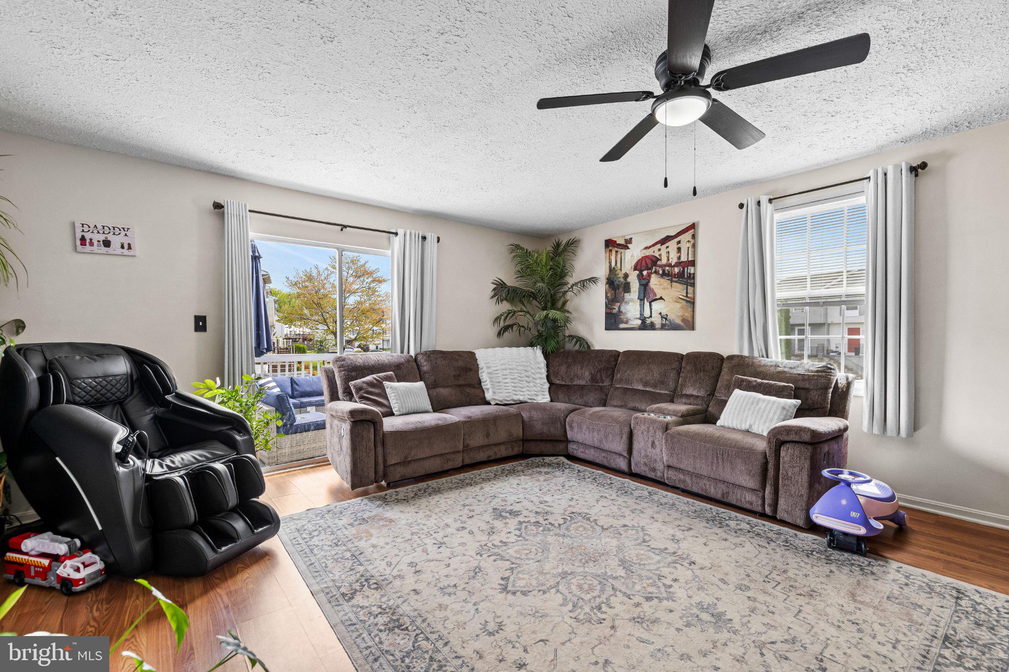 CARROLLWOOD MANOR - Residential