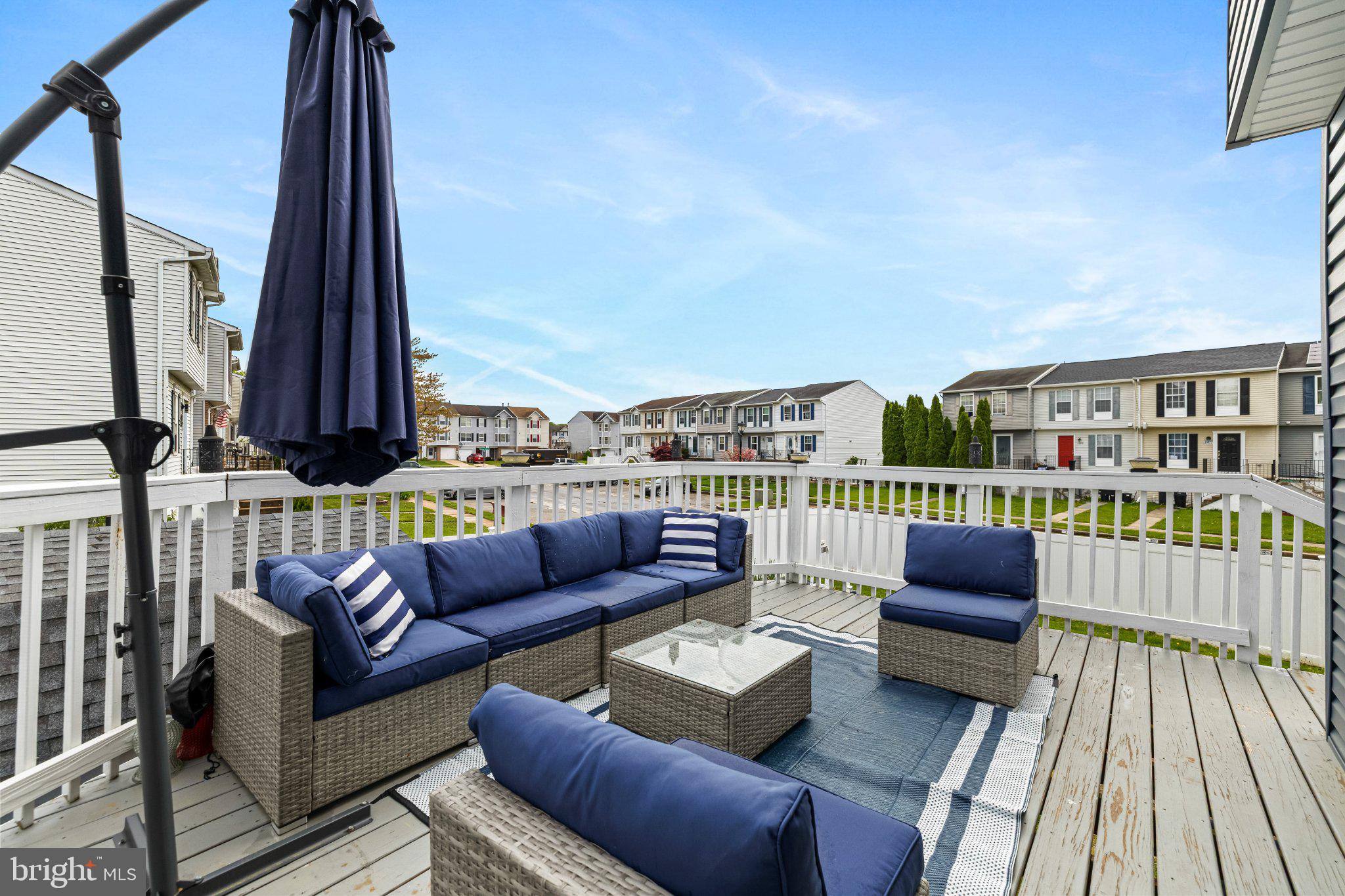 CARROLLWOOD MANOR - Residential