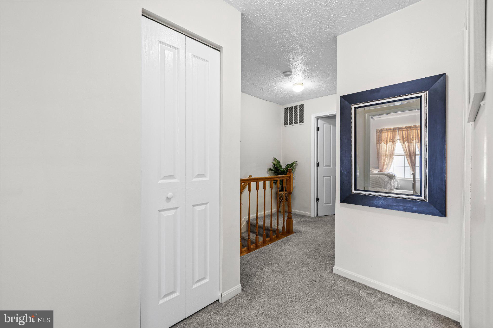 CARROLLWOOD MANOR - Residential