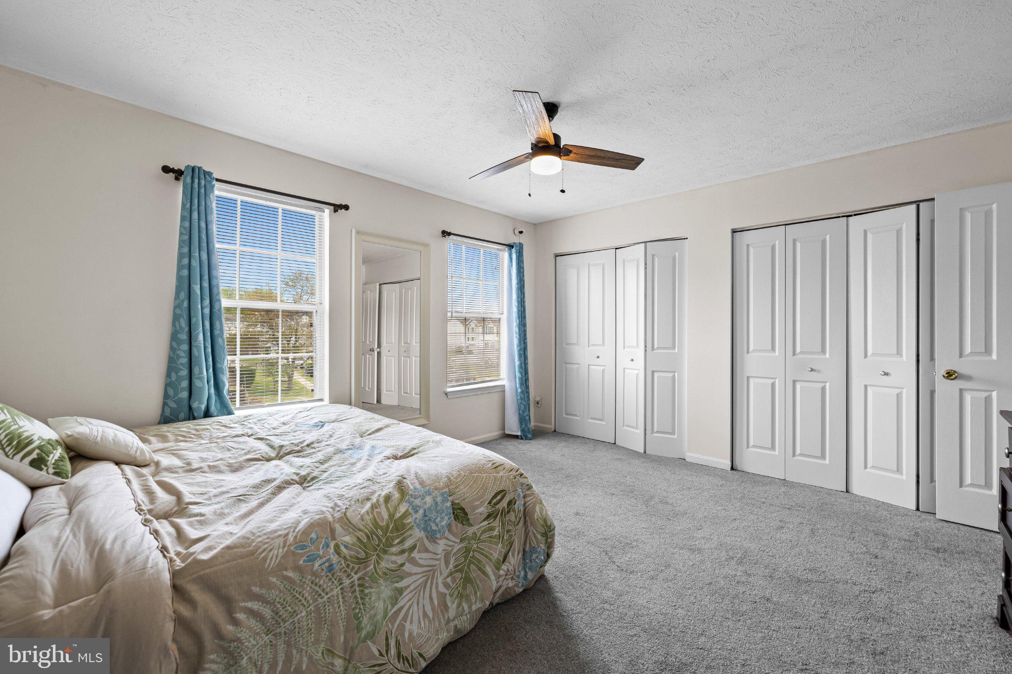 CARROLLWOOD MANOR - Residential