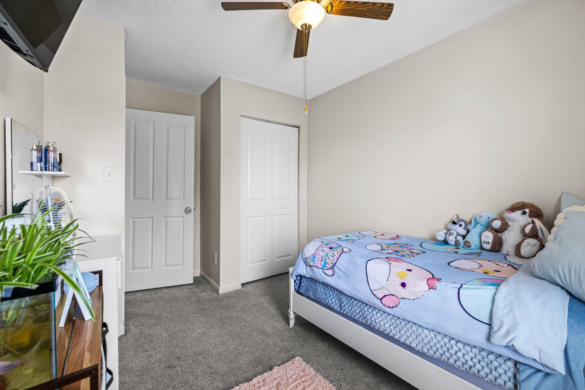 CARROLLWOOD MANOR - Residential