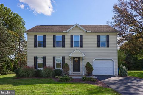 Photo of 1823 STONY BATTERY RD, MOUNTVILLE, PA 17554 (MLS # PALA2042306)