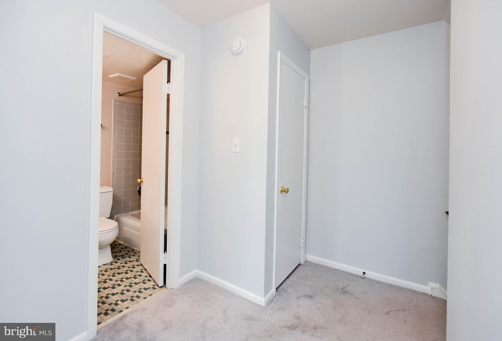 NORTH CREEK PLACE CODM - Residential Lease