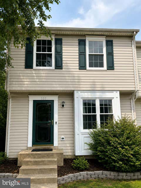 Photo of 107 Bridgewood Court, STAFFORD, VA 22554 (MLS # VAST2052846)
