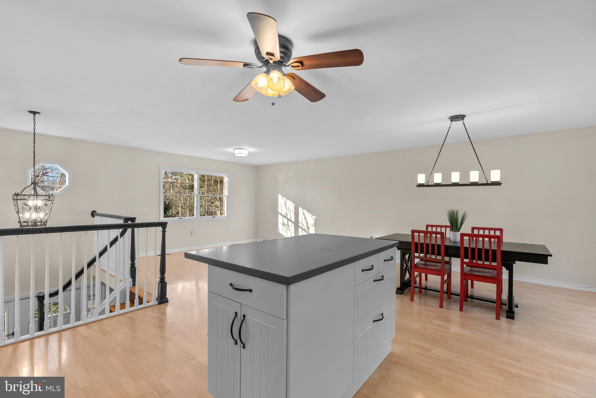 FOUNTAIN VIEW - Residential