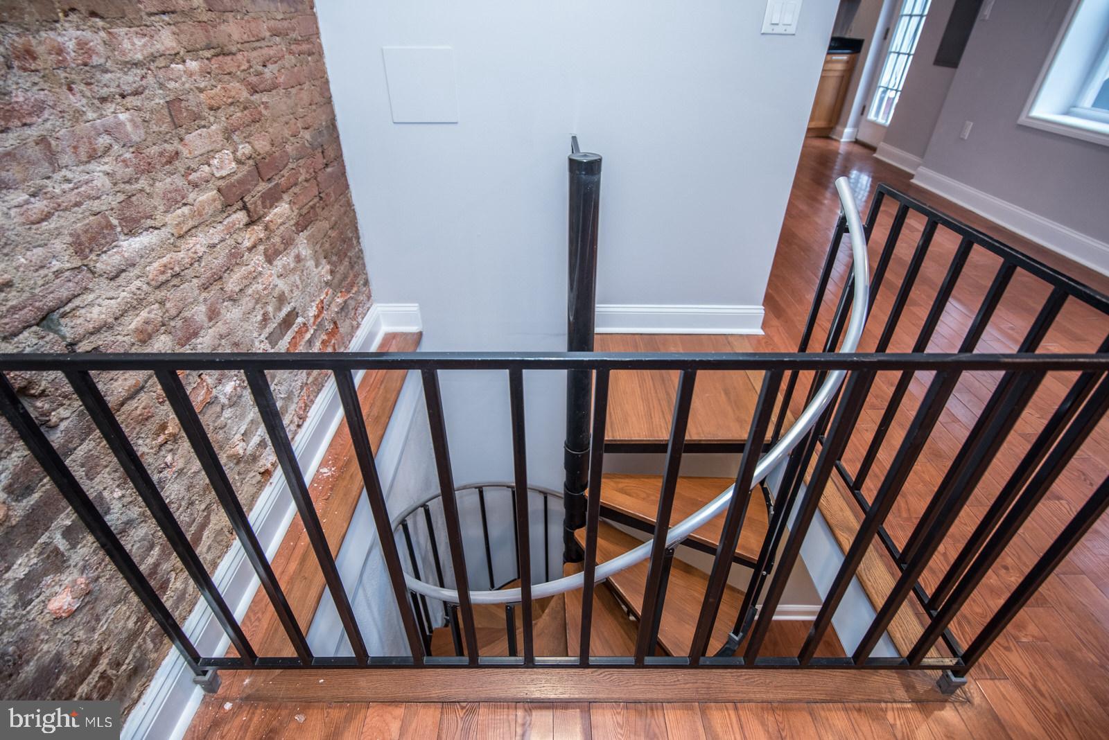 SPRING ARTS - Residential