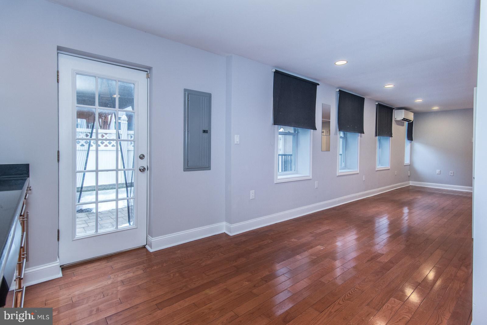 SPRING ARTS - Residential