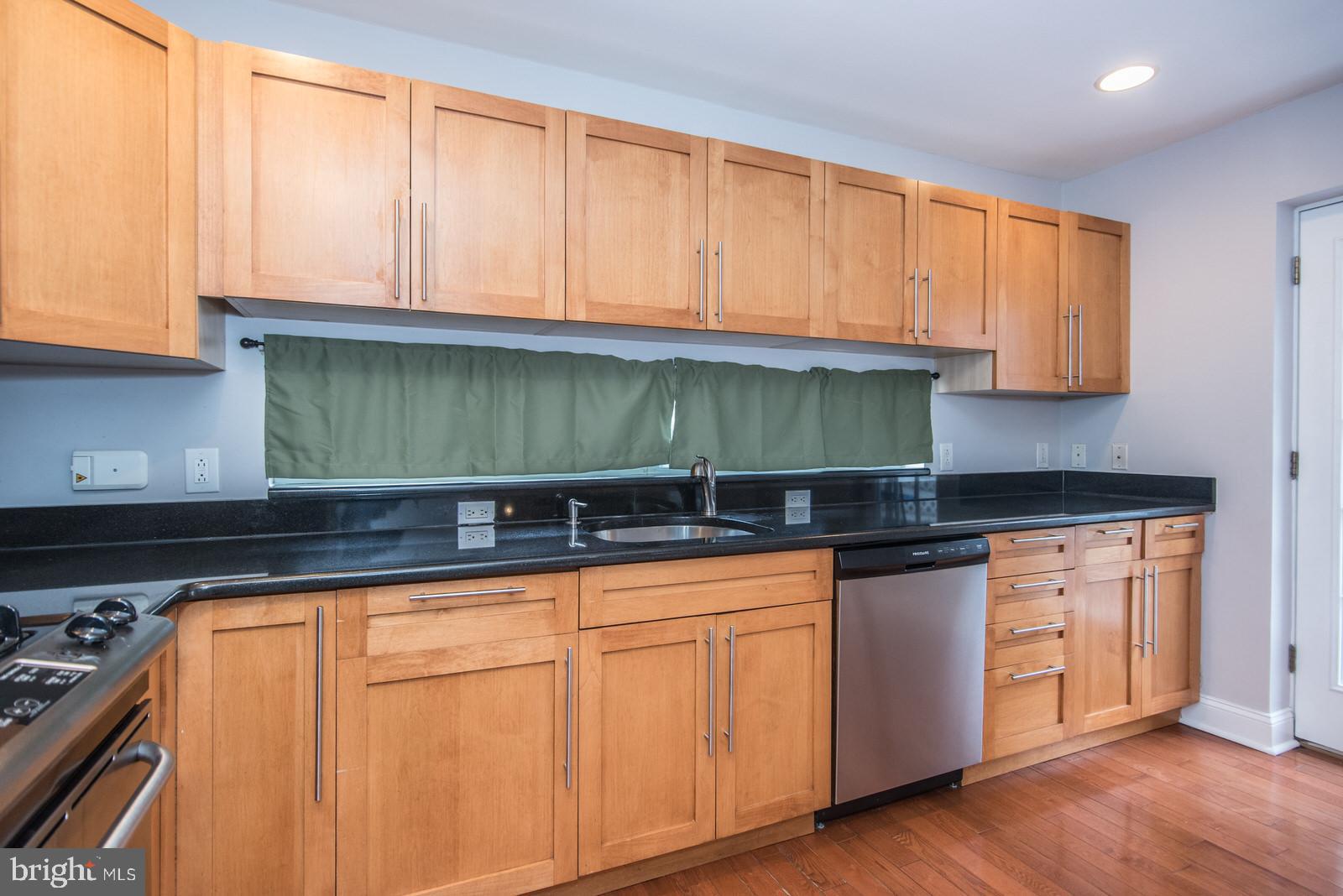 SPRING ARTS - Residential