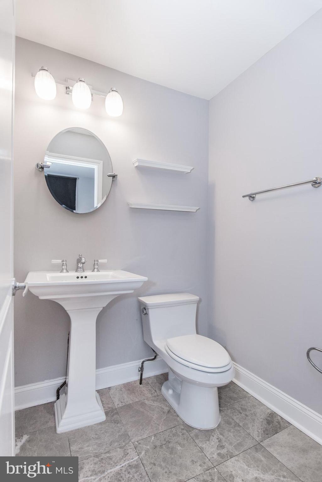 SPRING ARTS - Residential