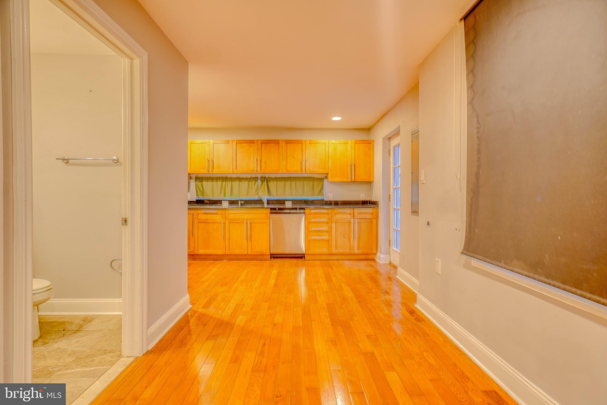 SPRING ARTS - Residential