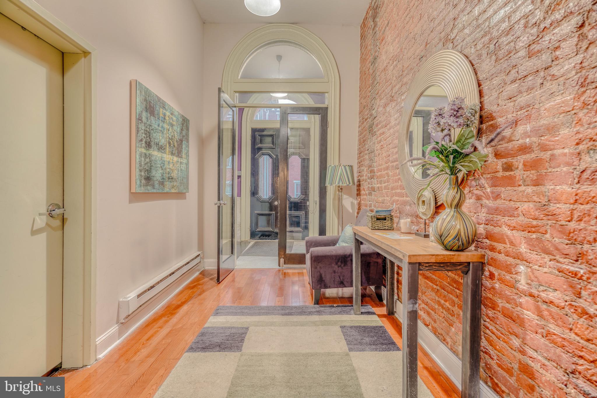 SPRING ARTS - Residential