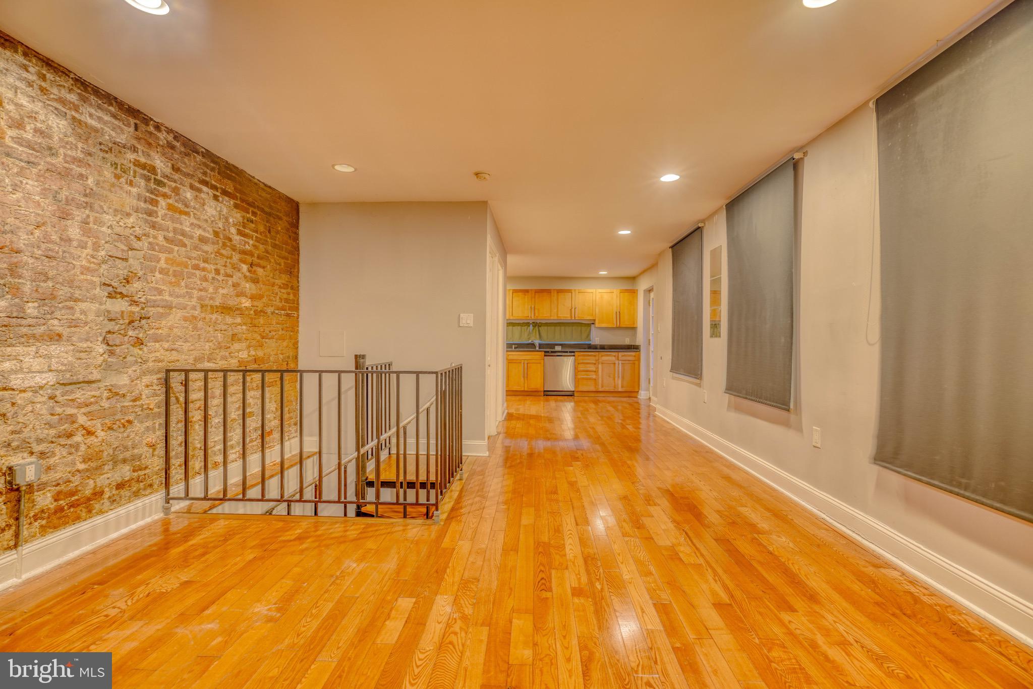 SPRING ARTS - Residential