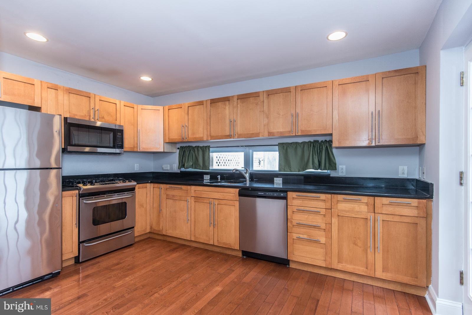 SPRING ARTS - Residential