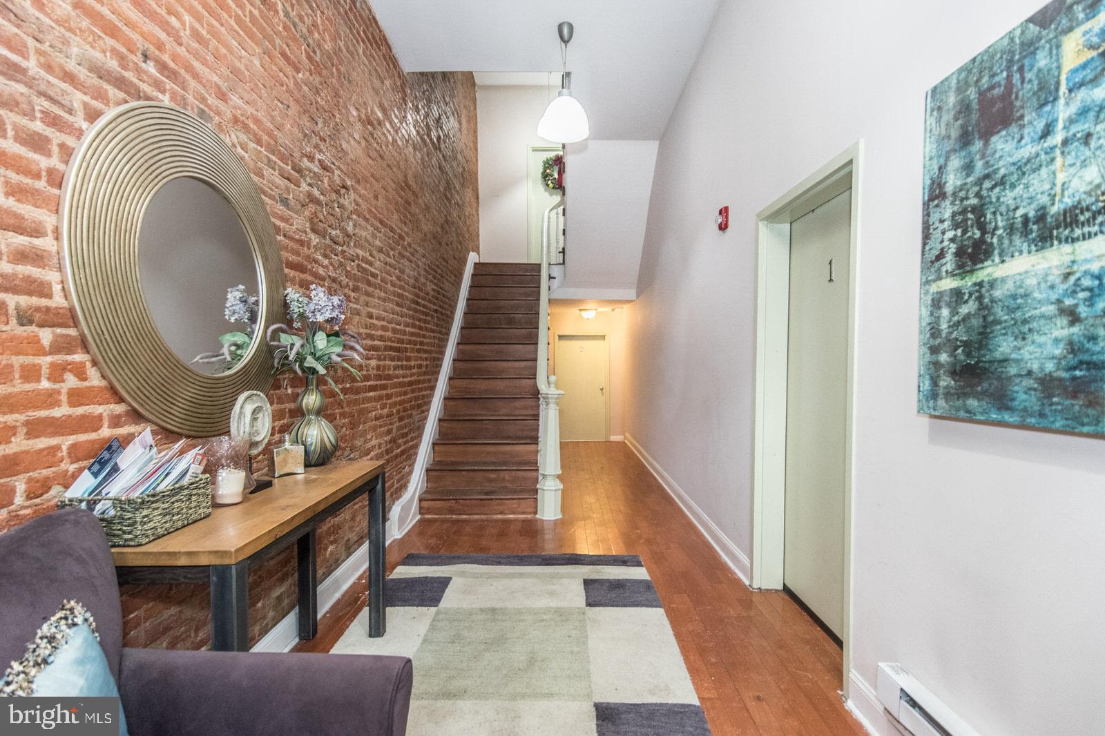 SPRING ARTS - Residential