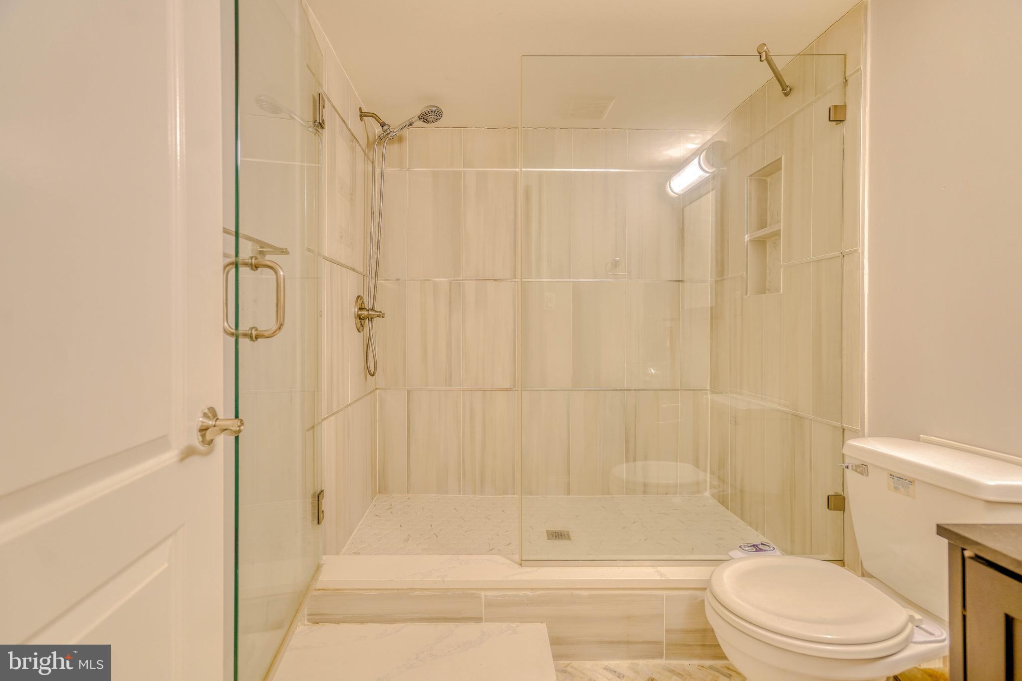 SPRING ARTS - Residential