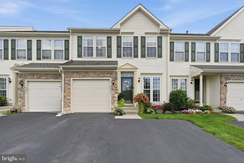 Photo for 2361 CRABAPPLE CIRCLE
