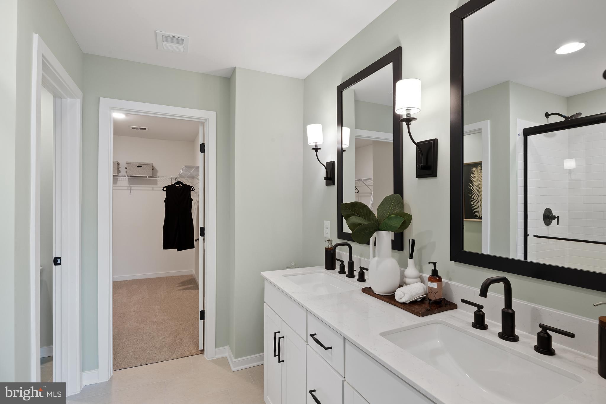 LIBERTY RUN - Residential