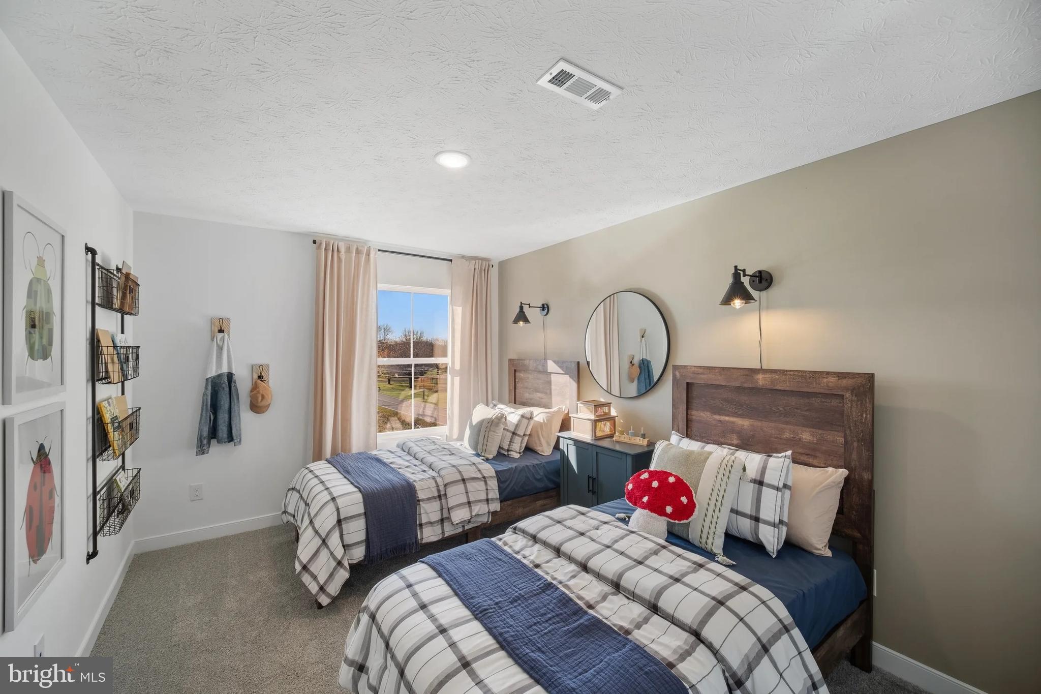 LIBERTY RUN - Residential