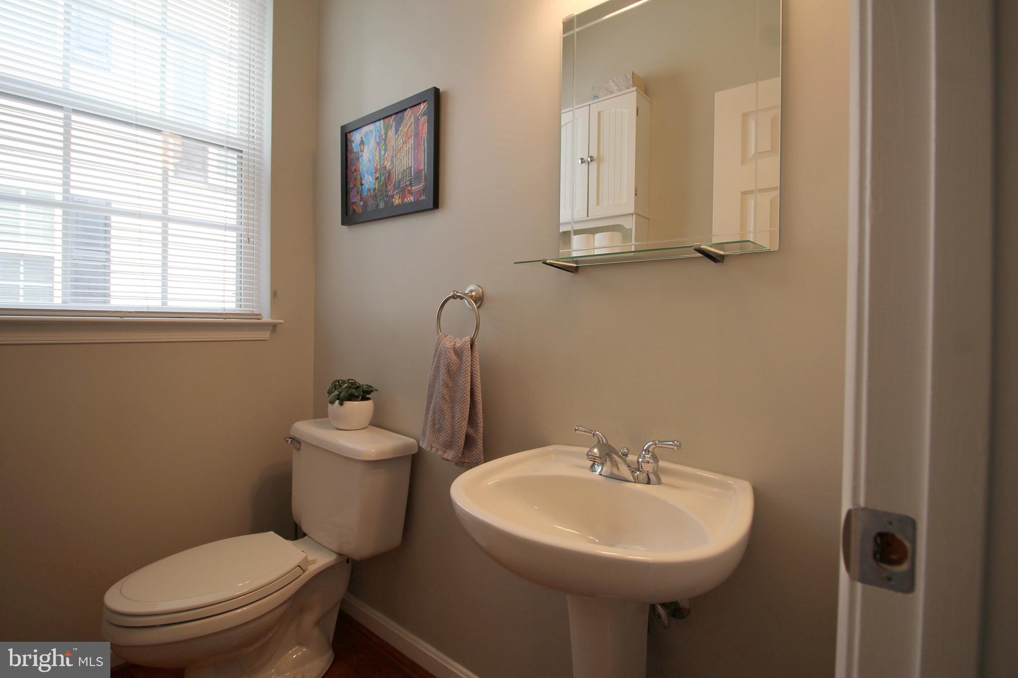 MOUNT VERNON COURT - Residential