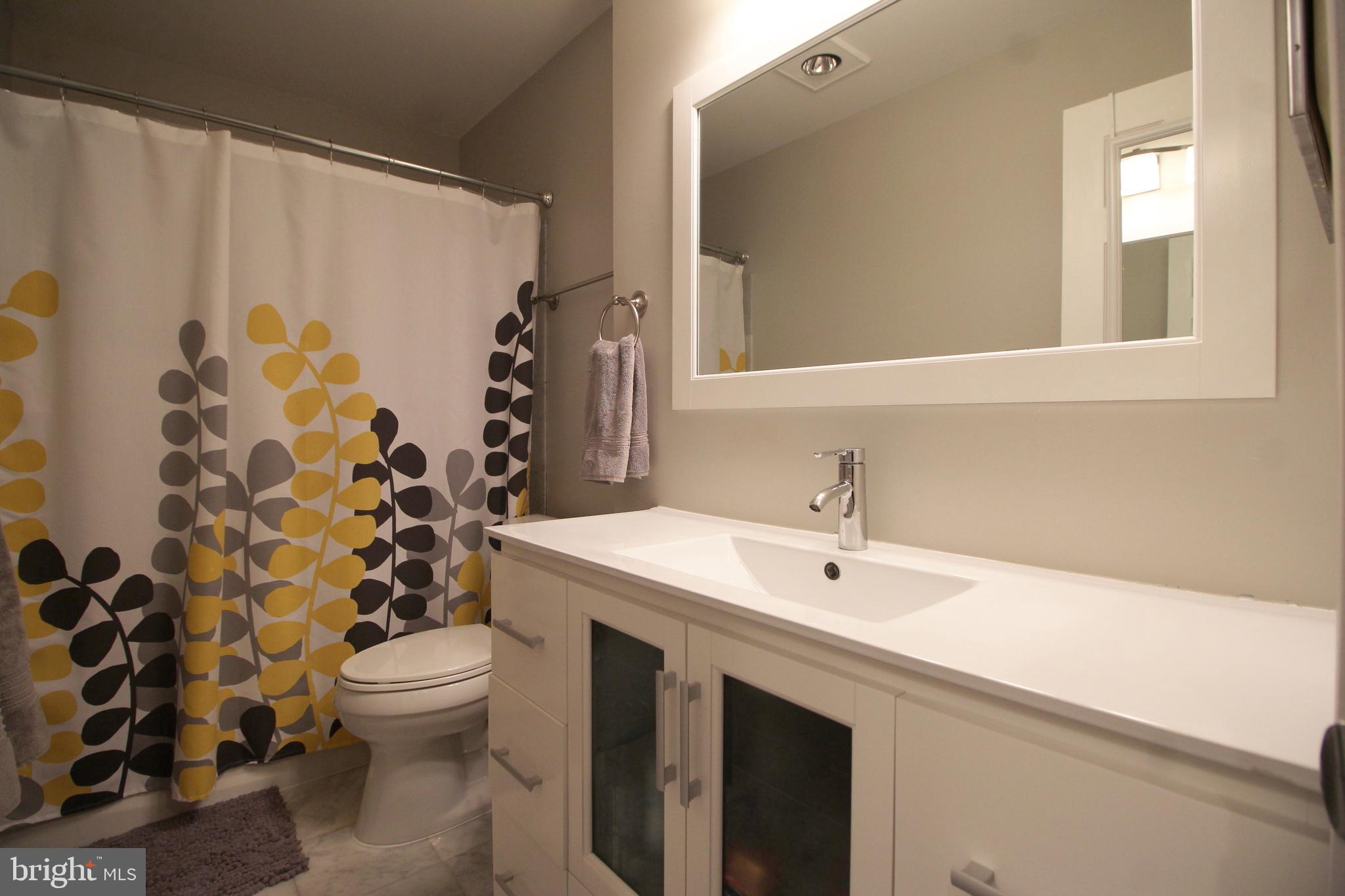 MOUNT VERNON COURT - Residential