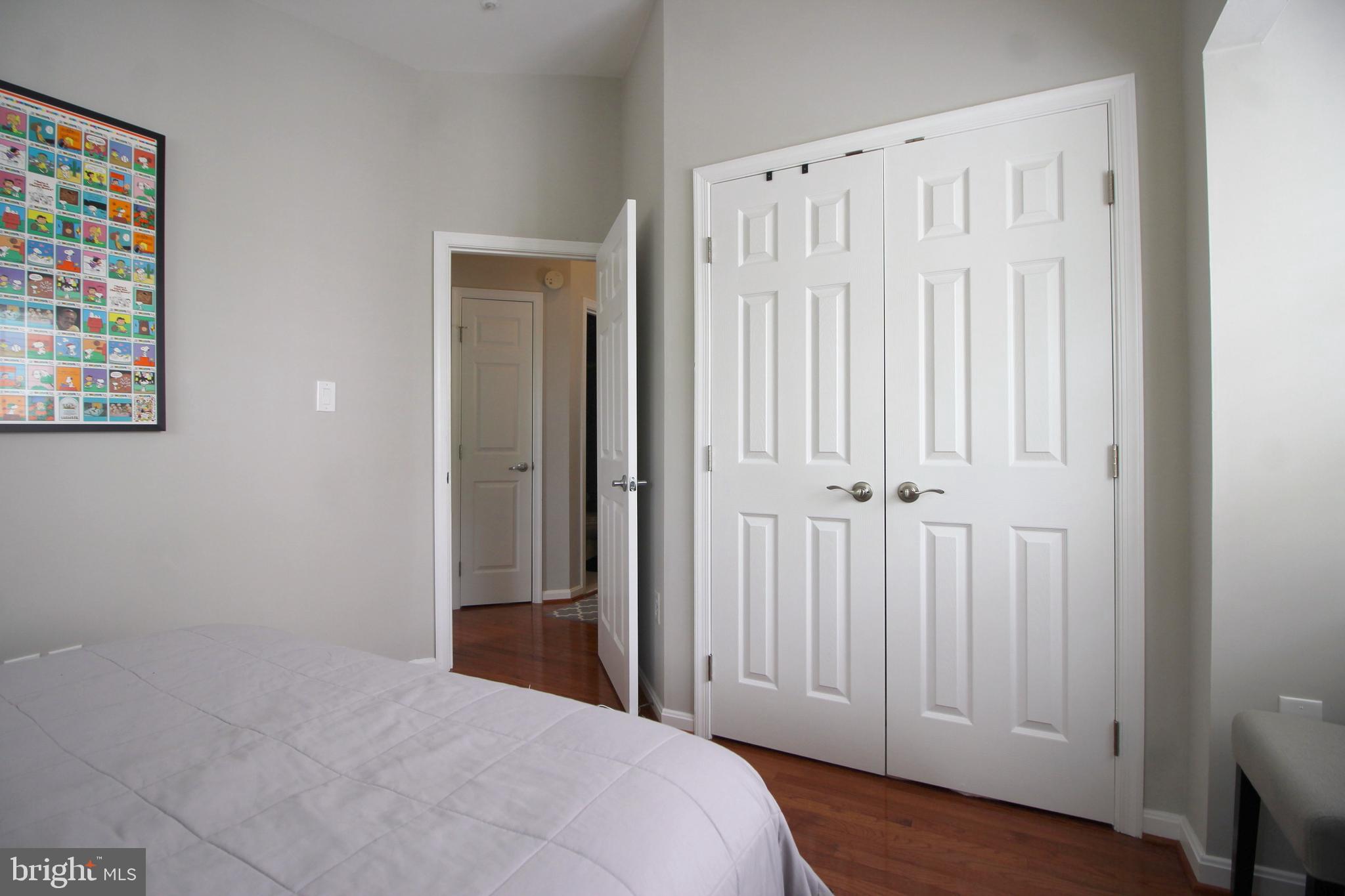 MOUNT VERNON COURT - Residential