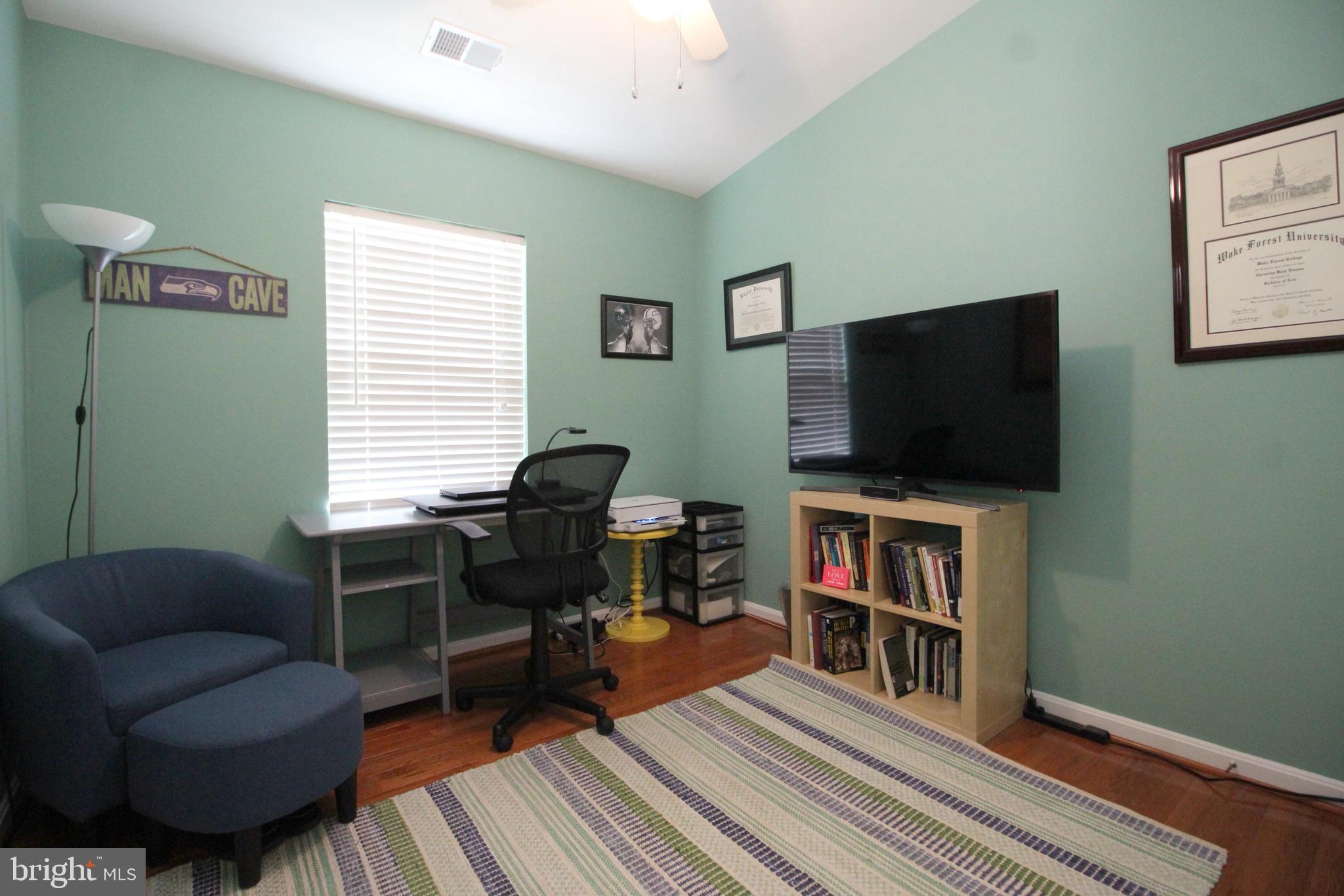 MOUNT VERNON COURT - Residential