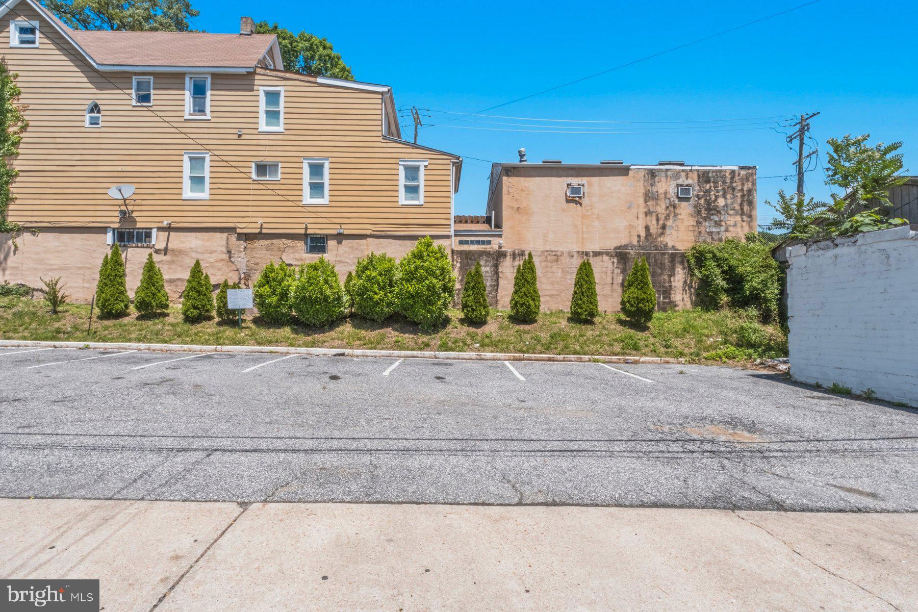 PARKSIDE - Residential