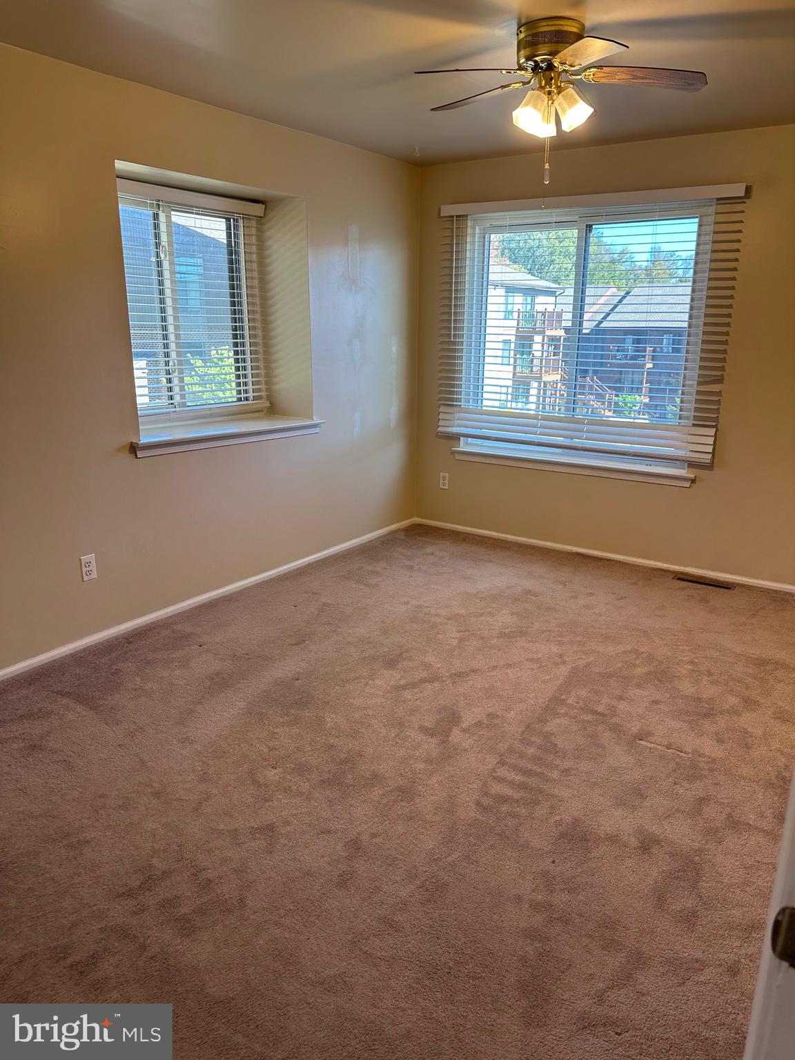 HILLTOP - Residential Lease