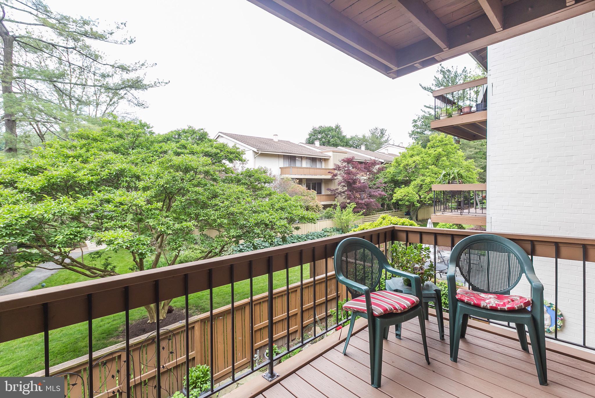 CROSS KEYS - Residential