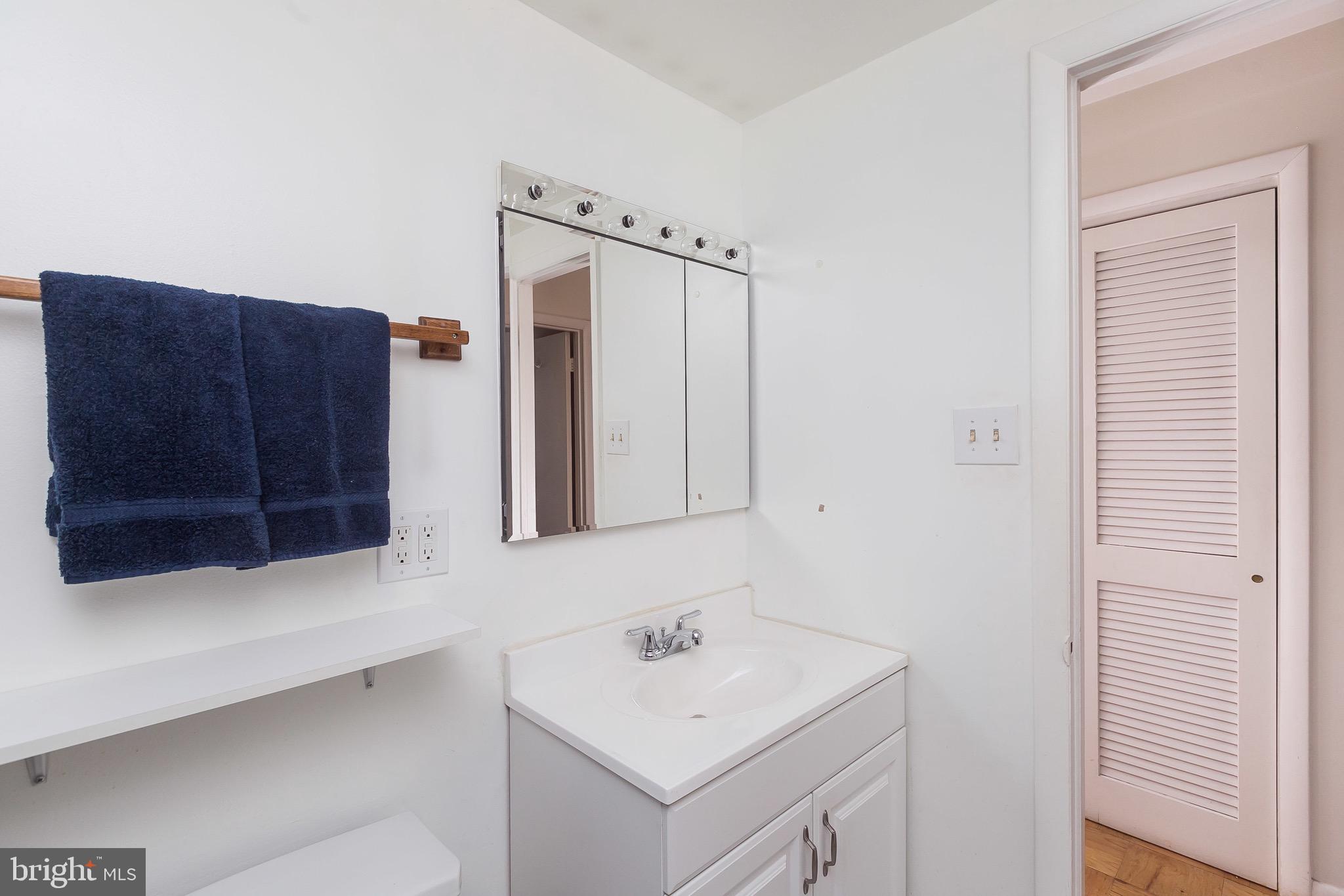 CROSS KEYS - Residential