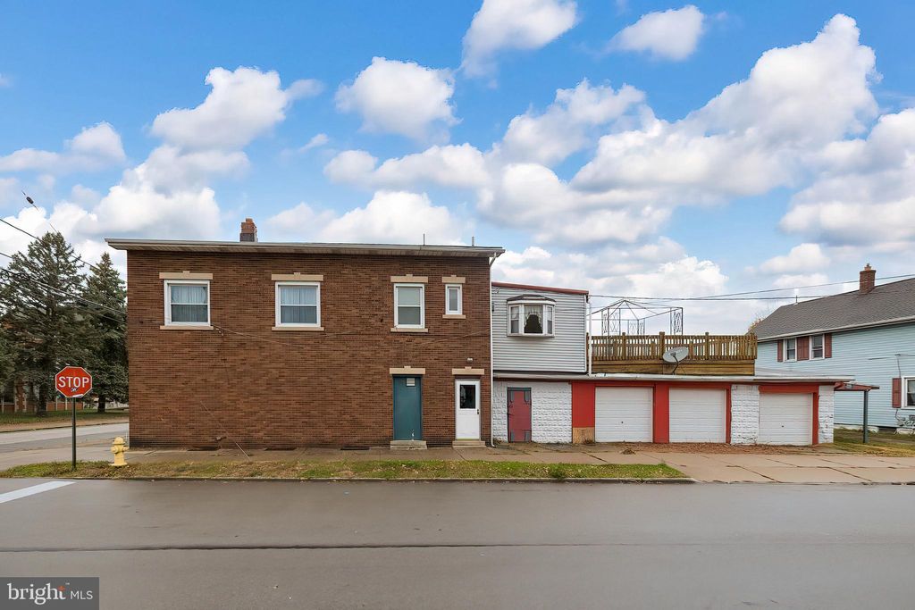 Photo of 649 Hess Avenue, ERIE, PA 16503 (MLS # PAER2000114)