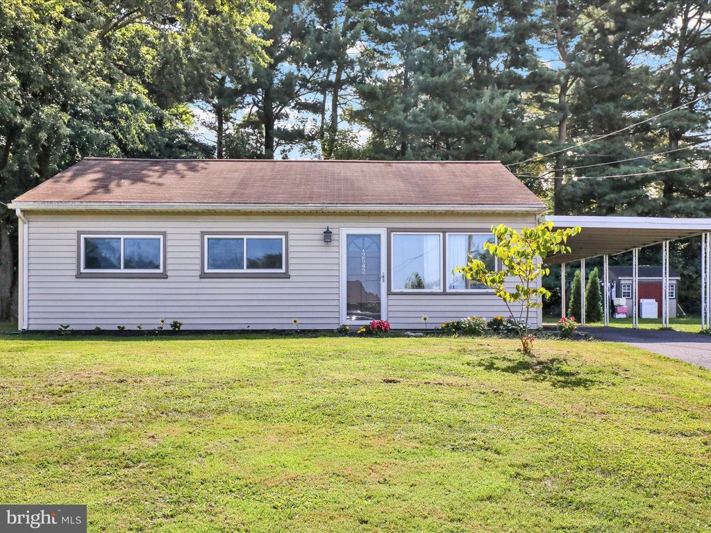 Photo of 2542 Broad Street, EAST PETERSBURG, PA 17520 (MLS # PALA2076430)